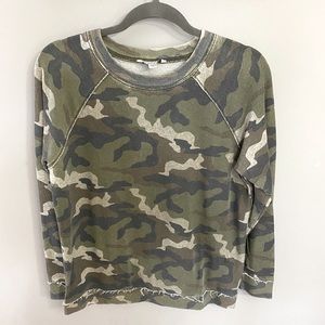 American Eagle Camo Sweatshirt